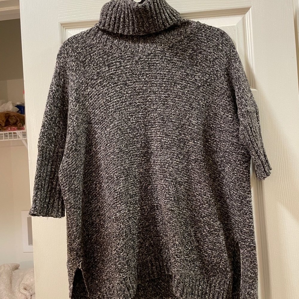AQUA Turtleneck Oversized Sweater